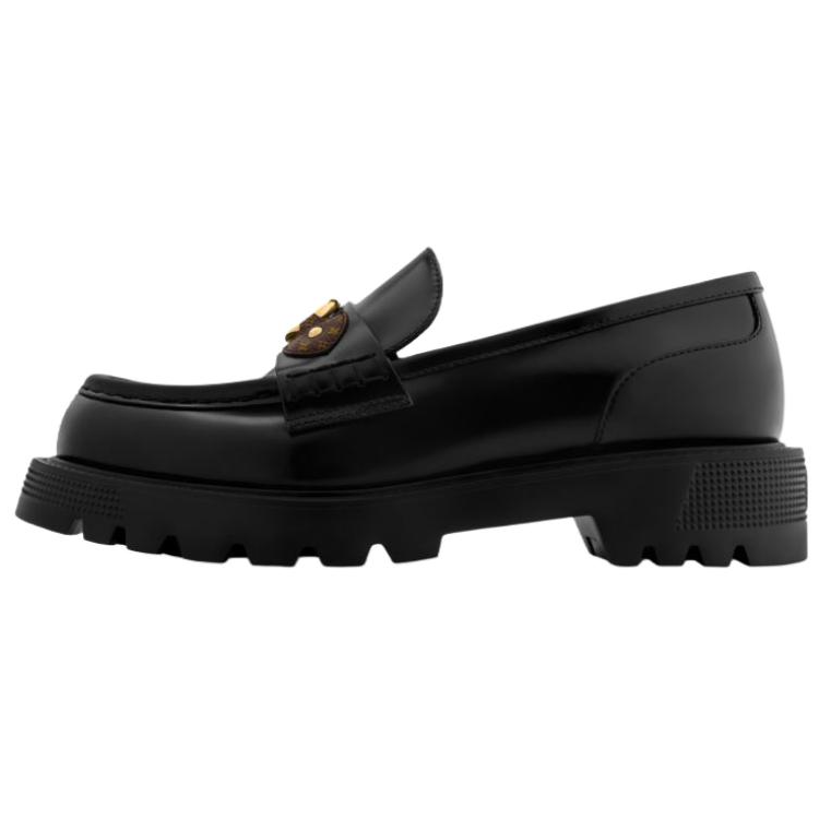 LOUIS VUITTON District Cow Leather Loafers Women's Black