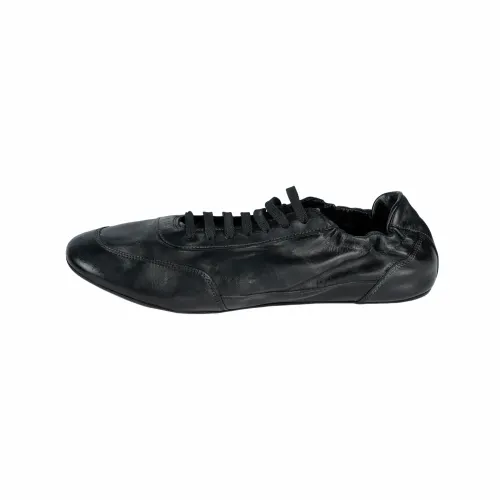 PRADA Collapse Leather Low top Casual Shoes Men's Black