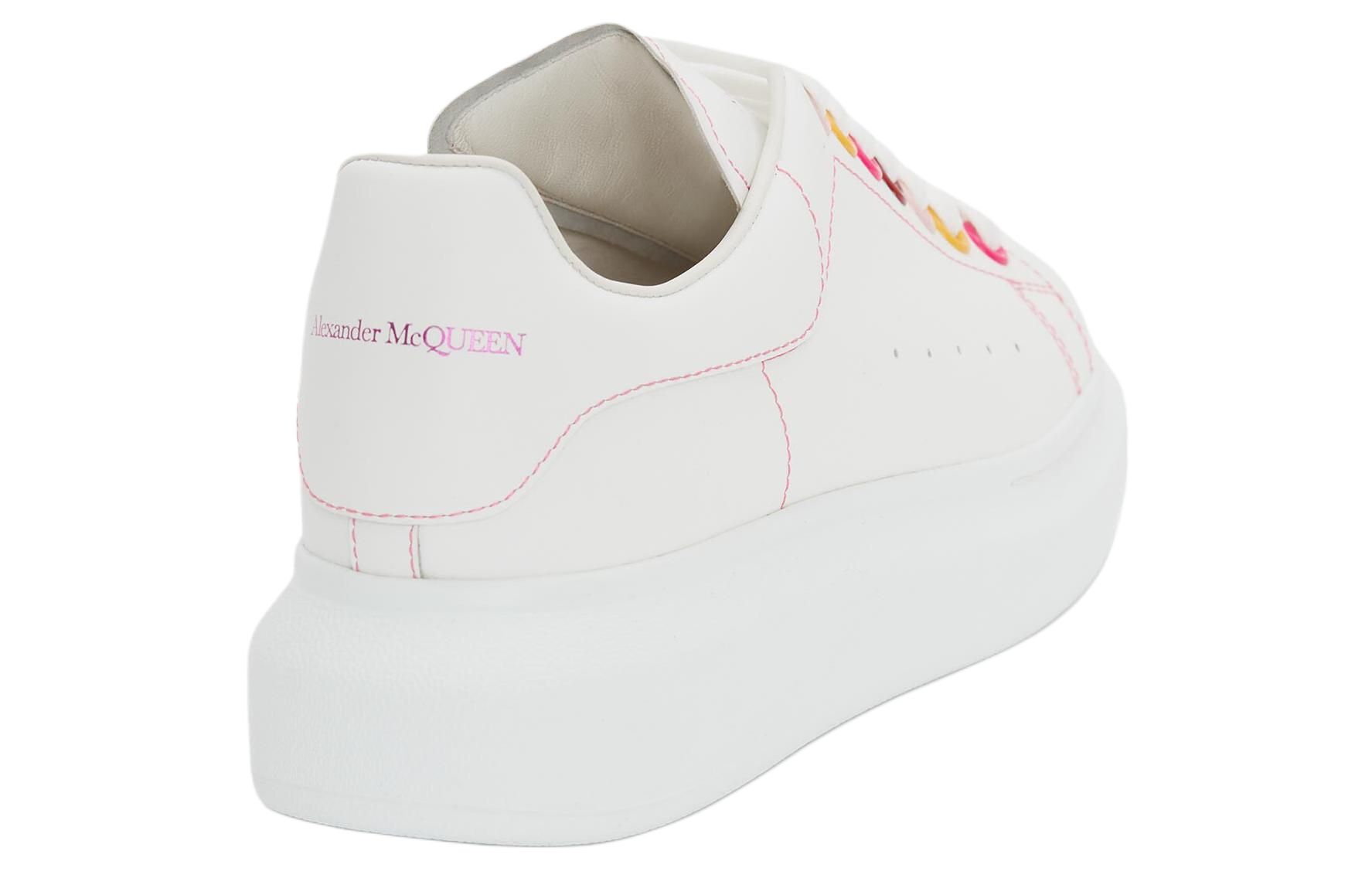 Женские кроссовки Alexander McQueen Oversized Sneaker (белые с цветным задником) — фото 4