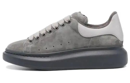 Alexander McQueen Oversized Sneaker 'Grey Suede'