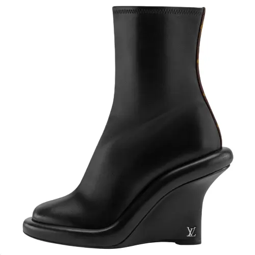 LOUIS VUITTON Sheepskin Ankle Boots 9cm Women's Black