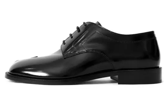 Maison Margiela Tabi Lace Up Shoes