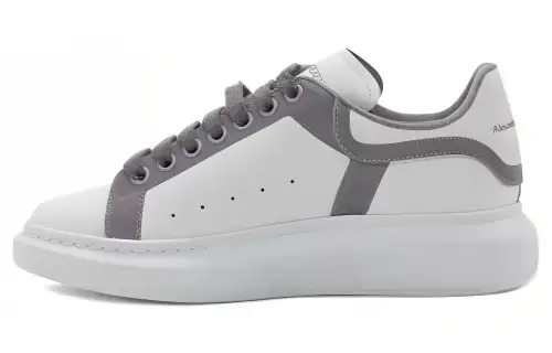 Alexander McQueen Oversized Sneaker Low top Stylish Skateboarding Shoes Men's White