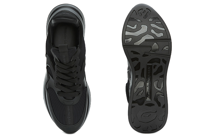 Мужские кроссовки Alexander McQueen Oversized Runner (черные) — фото 4