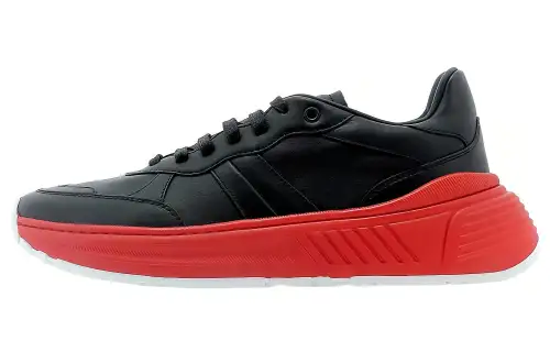 Bottega Veneta Speedster Leather Athletic Shoes Men's Black Red