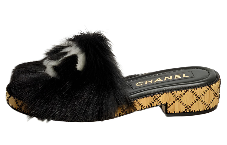 CHANEL Comfortable And Breathable Quick Dry Quick Dry Closed Toe Slippers Women's Black