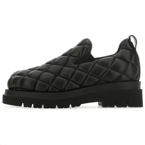 Bottega Veneta Leather Casual Shoes Men's Black