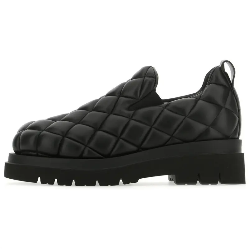 Bottega Veneta Leather Casual Shoes Men's Black