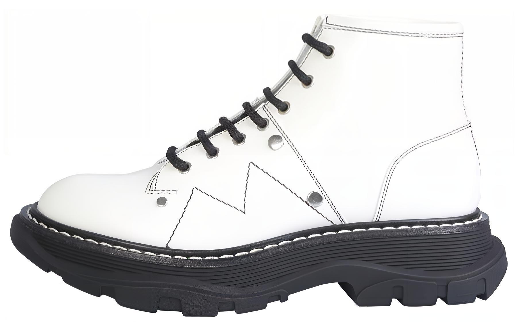 Женские ботинки Alexander McQueen Tread Slick Boots (белые)