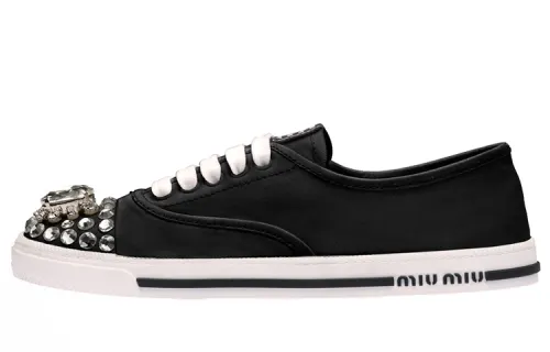 MIU MIU Lightweight Low top Casual Shoes Women's Black