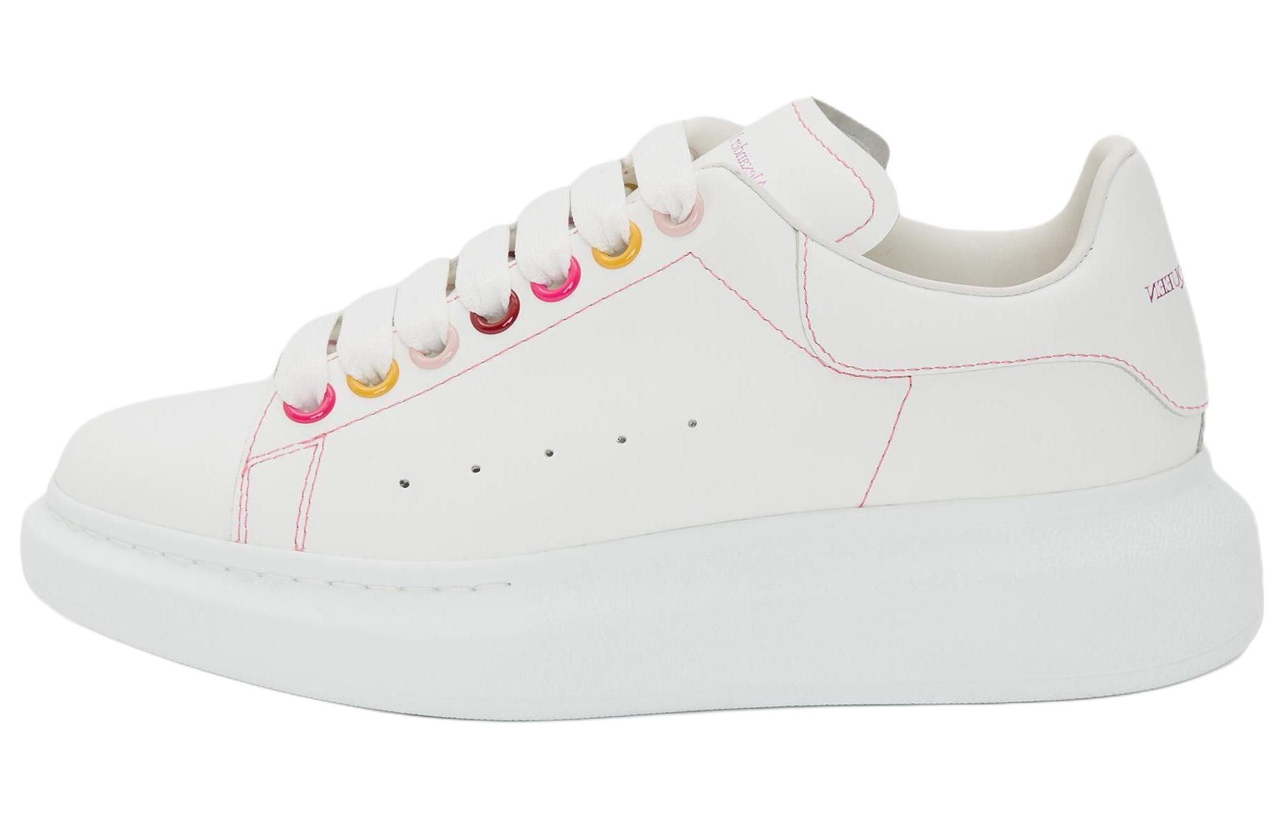 Женские кроссовки Alexander McQueen Oversized Sneaker (белые с цветным задником) — фото 1