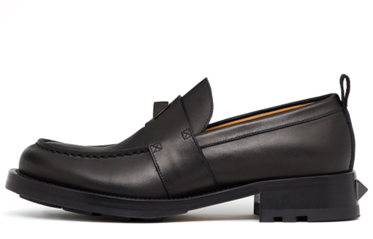 Valentino Valentino Roman Stud round toe loafers men's black