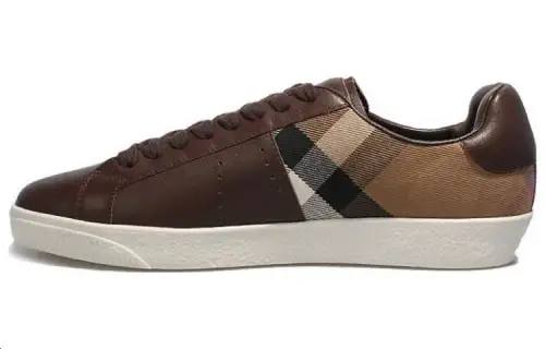 Burberry Cow Leather Low top Skateboard Shoes Men's Brown