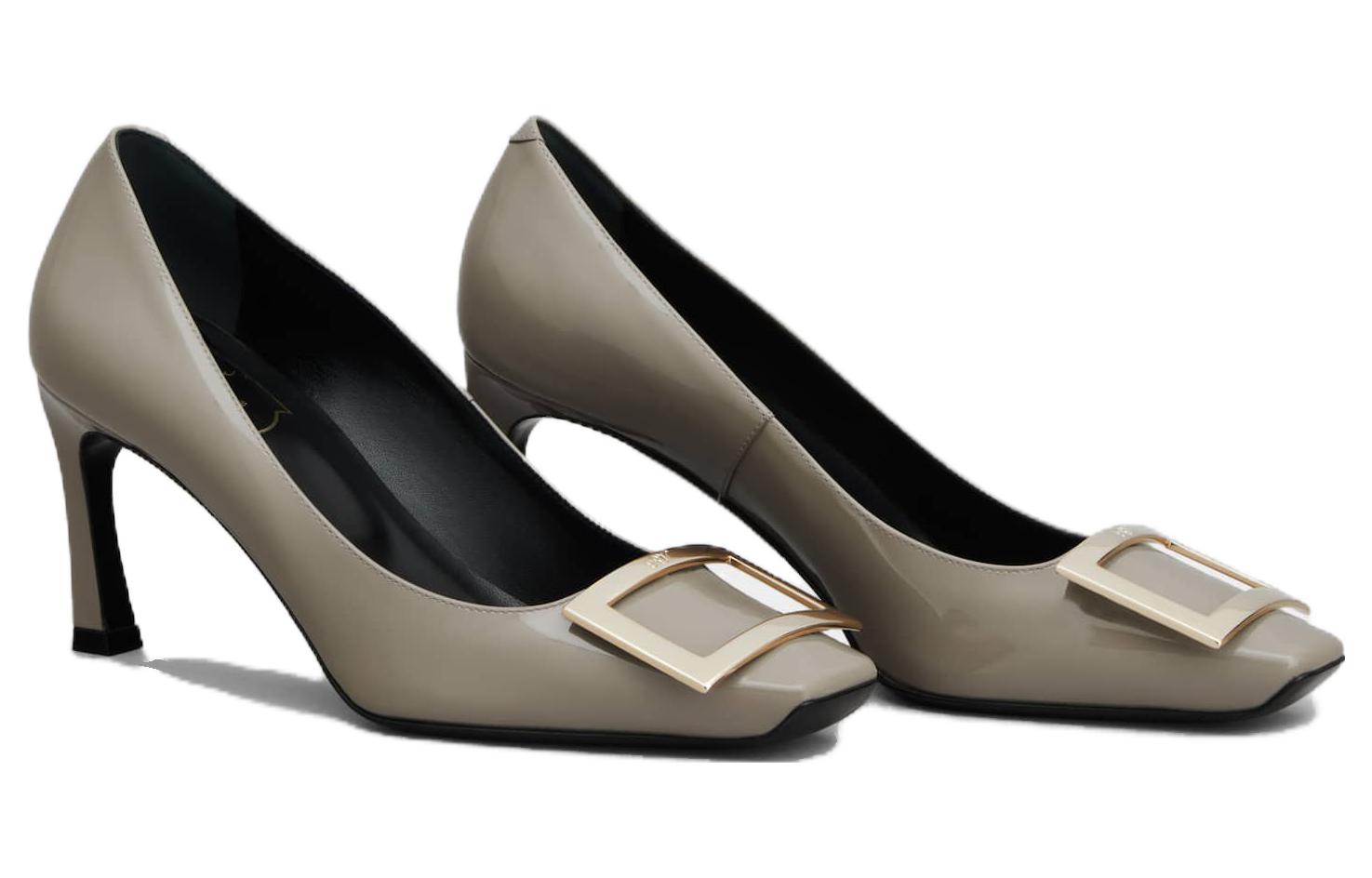 Roger Vivier Belle Vivier Trompette Patent Leather Slim Heel High Heels 7cm Women's Beige