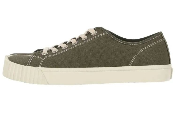 Maison Margiela Tabi Low top Stylish Skateboarding Shoes Men's Olive Green