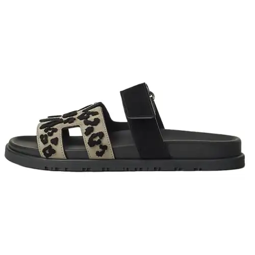 HERMES Chypre Slide Slippers Women's Beige Black