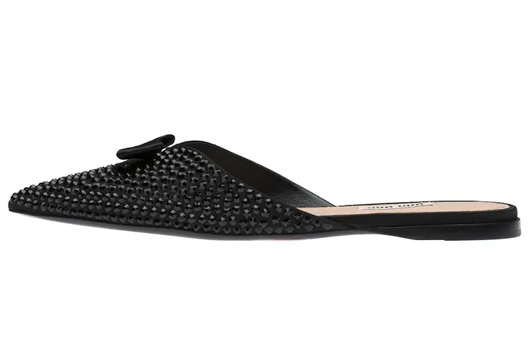MIU MIU Closed Toe Slippers Women's Black