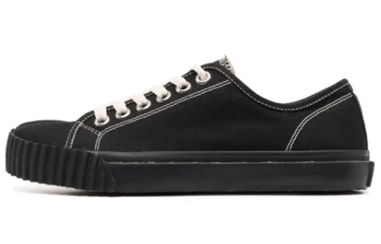 Maison Margiela Tabi Low Top Black Black Women's