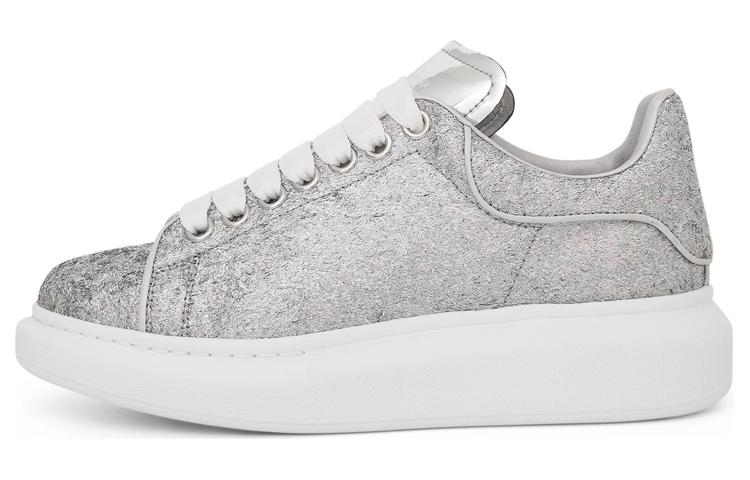 Женские кеды Alexander McQueen Oversized Sneaker Larry (серебристо-белые)
