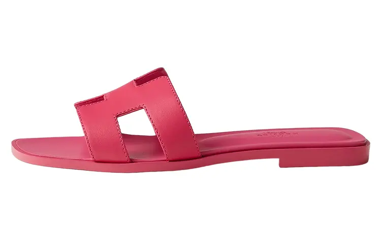 HERMES Oran Sandal Rose Vinicunca Calfskin