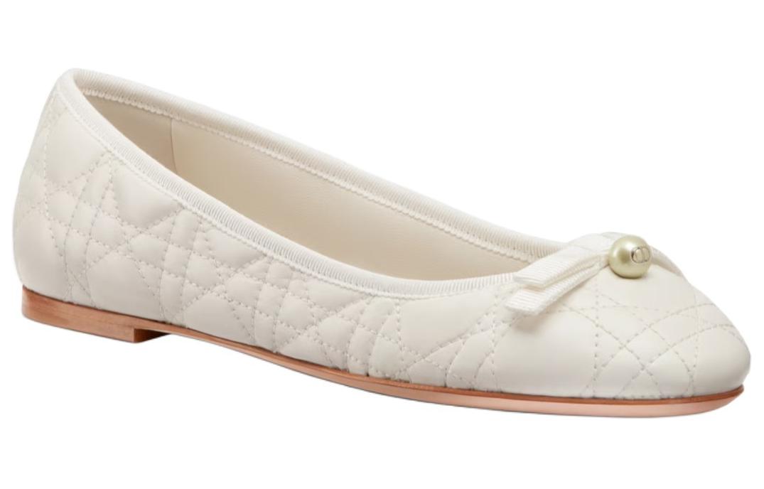 Женские лоферы Dior Leather Loafers (белые) — фото 3