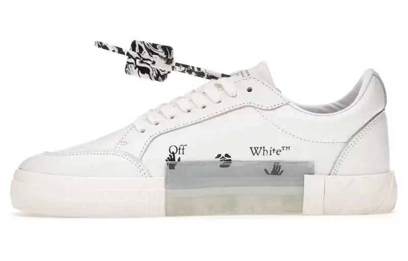 OFF-WHITE Vulcanized low-top sneakers