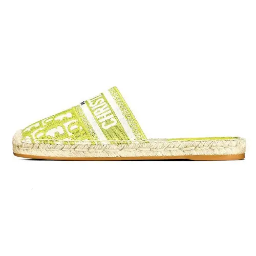 DIOR Granville Abrasion Resistant Closed Toe Slippers Women's
