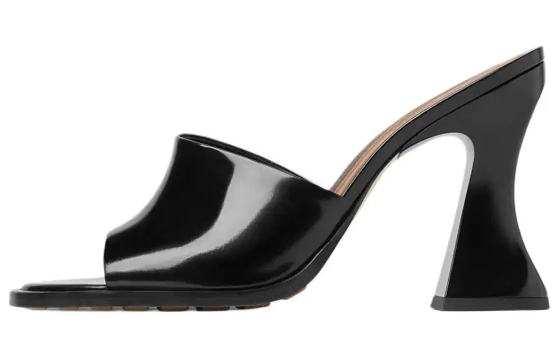 Bottega Veneta Cha Cha Heeled Mules Women's