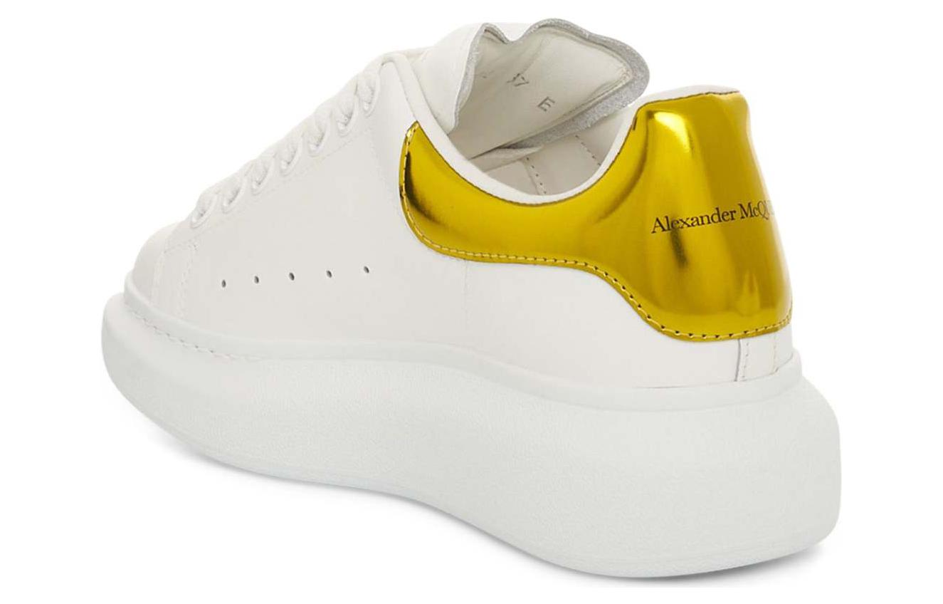 Женские кроссовки Alexander McQueen Oversized Sneaker (белый) — фото 5