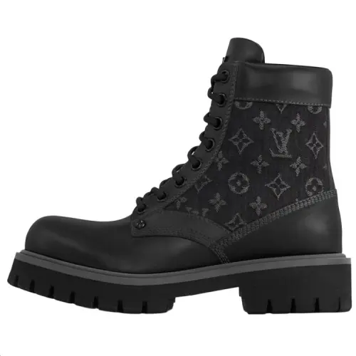 LOUIS VUITTON Ranger Calfskin Ankle Boots Men's Black