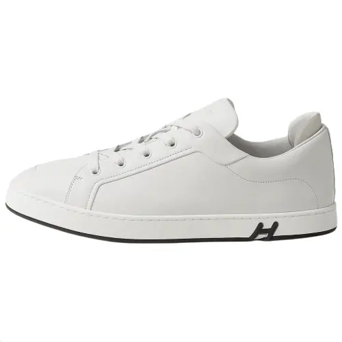 HERMES Kid Low top Skateboard Shoes Men's White