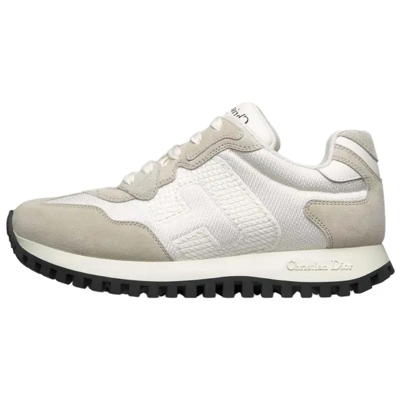 DIOR C'est Dior Low top Casual Shoes Women's Beige