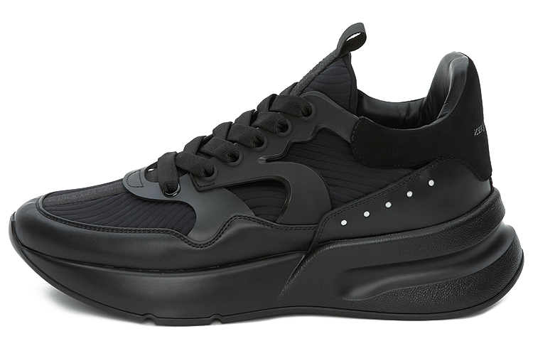 Мужские кроссовки Alexander McQueen Oversized Runner (черные) — фото 1