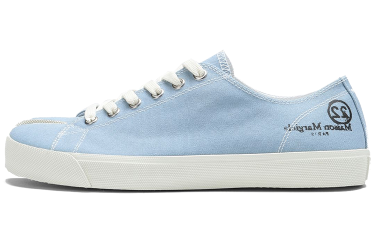 Maison Margiela Tabi Low top Stylish Skateboarding Shoes Men's Light Blue