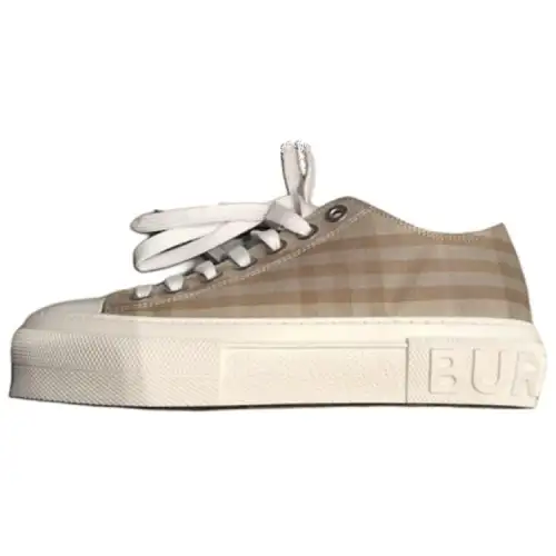 Burberry Low top Skateboard Shoes Women's Beige