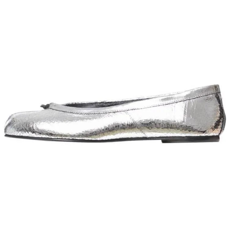 Maison Margiela Tabi Casual Shoes 0.7cm Women's Silver