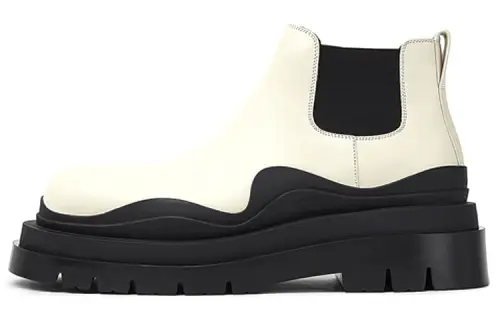 Bottega Veneta Tire Chelsea Platform Short Chelsea Boots Men's Black White