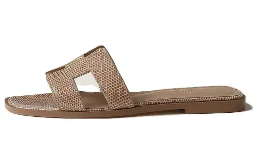 HERMES Oasis Comfortable And Trendy Slide Slippers Women's Brown