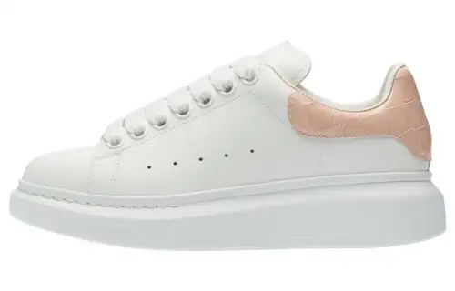 Alexander McQueen Oversize Leather Low top Stylish Skateboarding Shoes Women's White