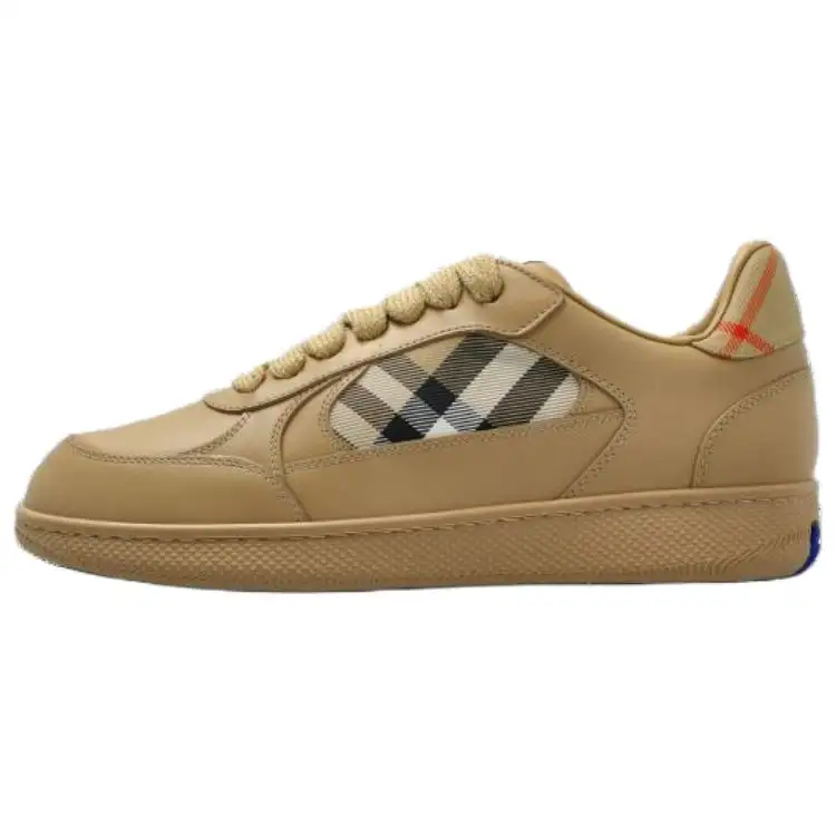 Burberry Terrace Low top Casual Shoes Women's Beige
