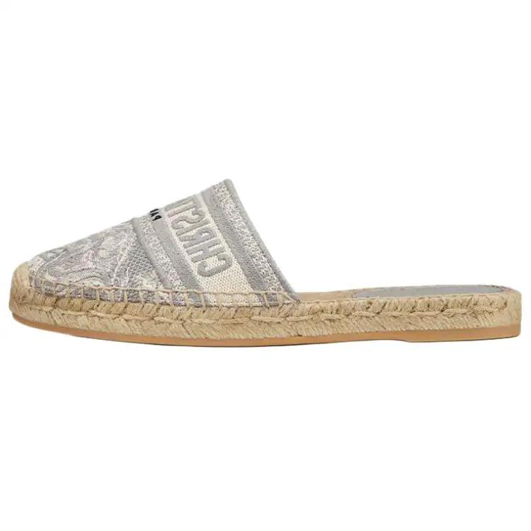 DIOR Granville Quiet Closed Toe Slippers Women's Gray