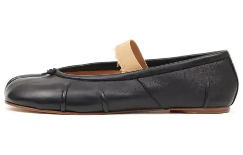 Maison Margiela Tabi Elastic Band Ballerinas Women's