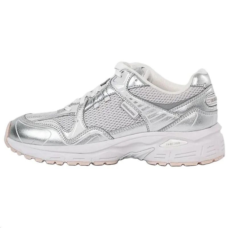 COACH C301 Sneaker Textile, Artificial Leather Low top Casual Shoes Women's Silver