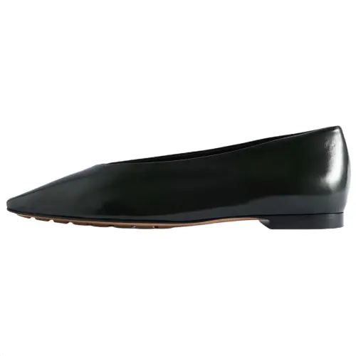 Bottega Veneta Sofia Leather Casual Shoes Women's Black