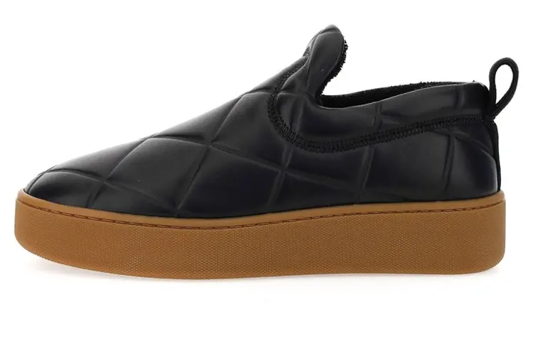 Bottega Veneta Low top Stylish Skateboarding Shoes Women's Black