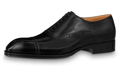 LOUIS VUITTON Leather Casual Shoes Black