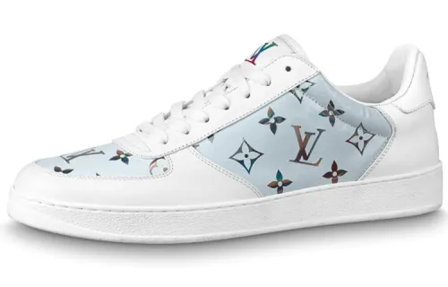 LOUIS VUITTON Rivoli MONOGRAM Canvas Casual Low top Stylish Skateboarding Shoes Men's White