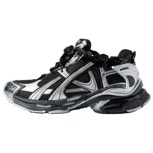 Balenciaga Runner Low top Chunky Sneakers Men's Black