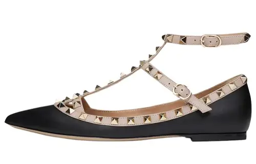 Valentino Rockstud Women's Casual Shoes Women's Black Gold