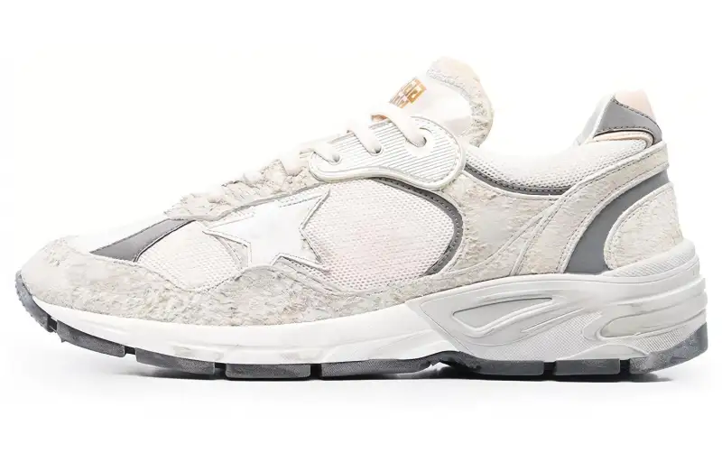 Golden Goose Dad-Star Chunky Sneakers